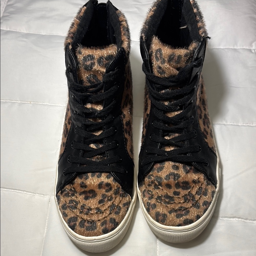 American Eagle Leopard Print High-Top Sneakers